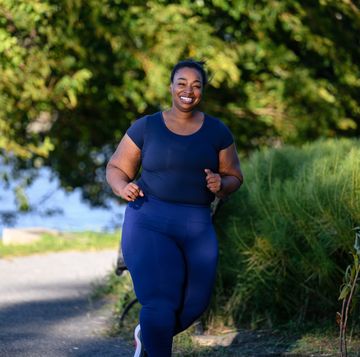 antoinette dockery photoshoot with johnny zhang wearing superfit leggings in september 2022 in new york city