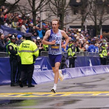 men's pro race finish line boston marathon 2023