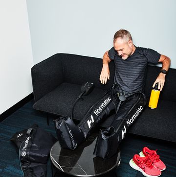 jeff dengate tests normatec compression boots